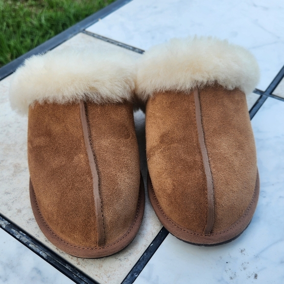 UGG SCUFFETTE II SLIPPER Size 7 NWOB - Picture 3 of 10